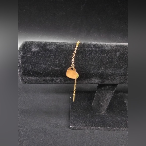 14K Gold Bracelet With 14K Gold Dangling Heart - Picture 4 of 7